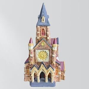 Vintage 1997 O’Well Dickens Collectibles Lighted Porcelain Church Cathedral